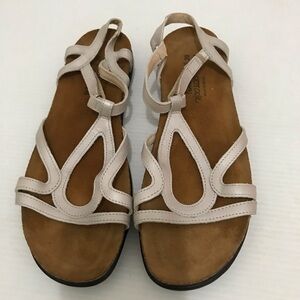 Naot Tamara White Gladiator Sandal Riveted Hook Loop Cork Leather Size L8